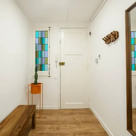 Apartmán 33par1094 - Magnific 2br Flat In Poble Sec Barcelona