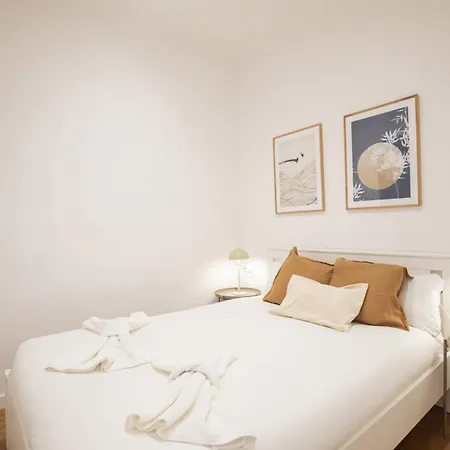 33par1094 - Magnific 2br Flat In Poble Sec Apartament *